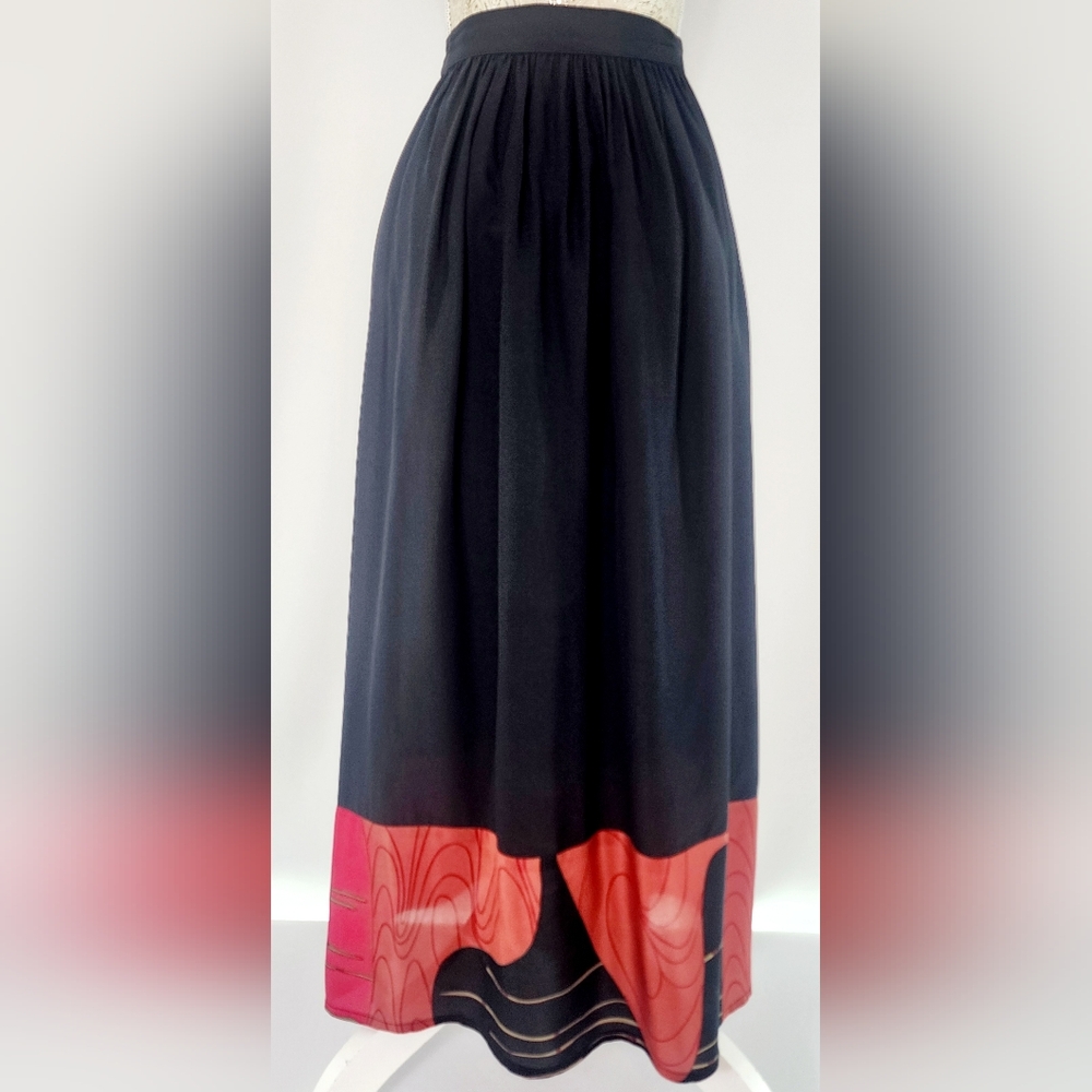 Vintage 80's Excelle 100% silk skirt